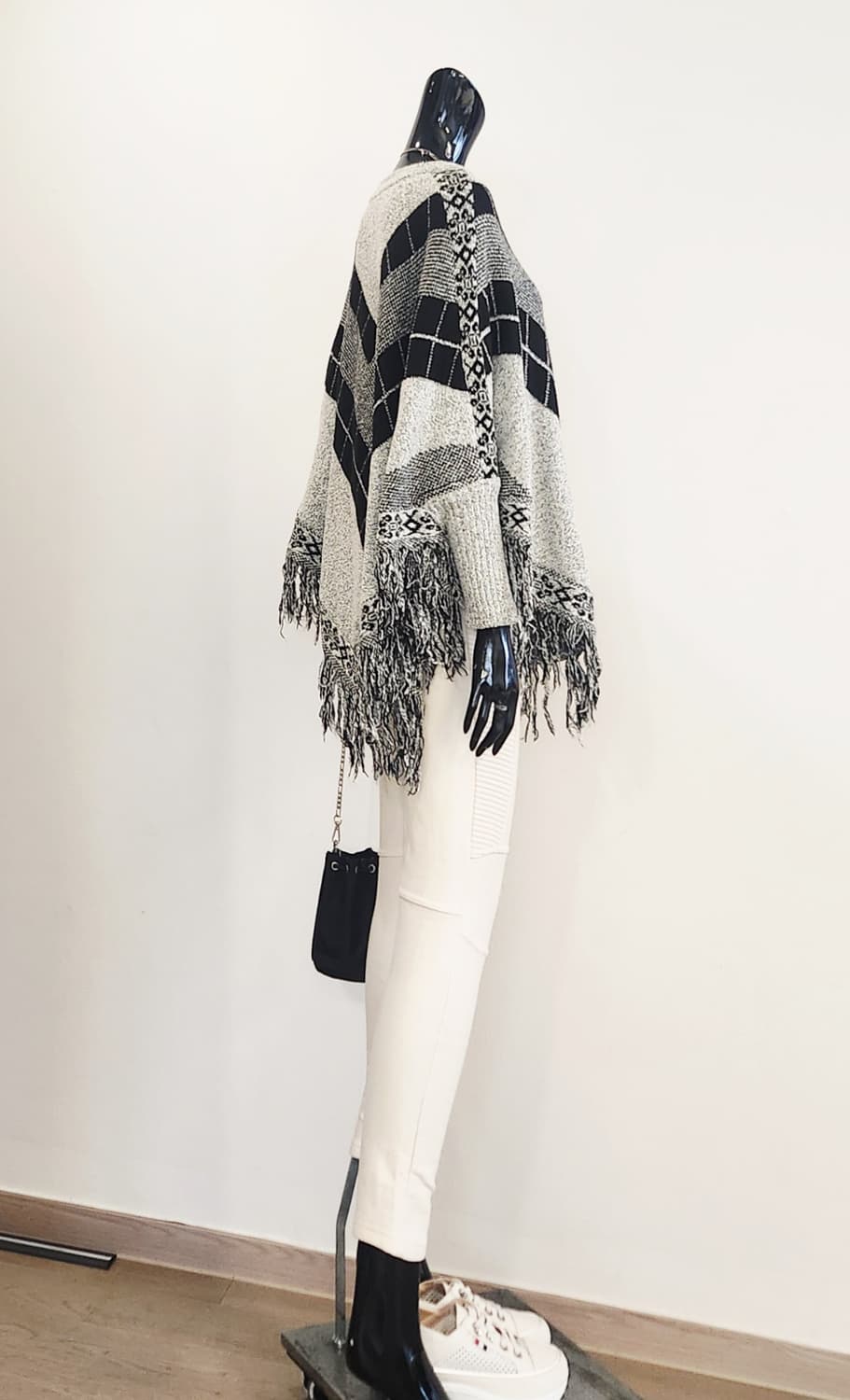 판쵸 니트 가디건  상품이미지4