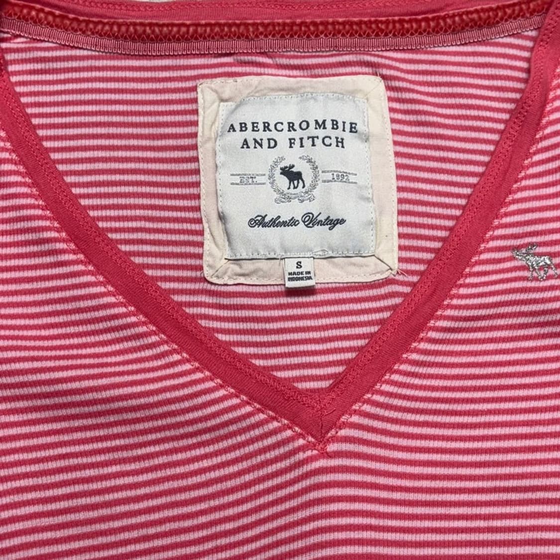 ABERCROMBIE & FITCH y2k 브이넥 롱슬리브 S 상품이미지5