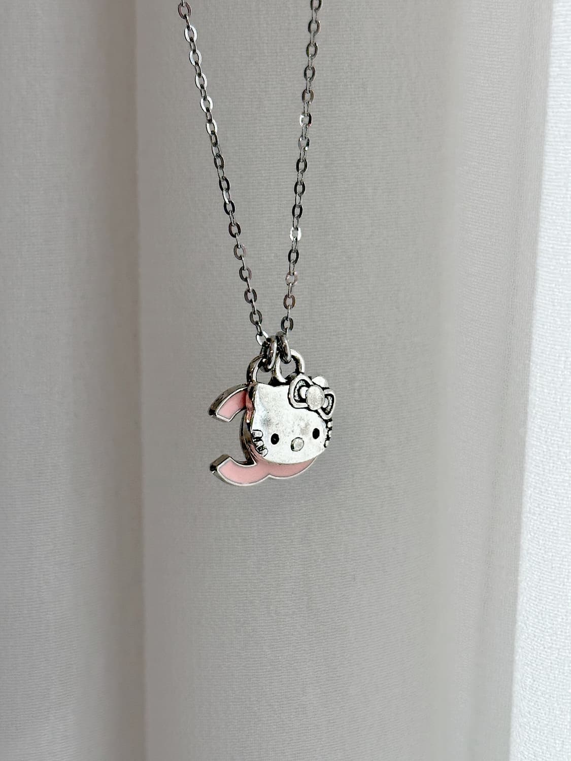 샤넬 핑크 캣츠 팬던트 목걸이 상품이미지5