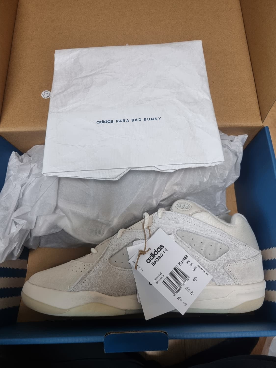 아디다스 x 배드 버니 배드보 1.0 초크 화이트 토크
270 상품이미지9