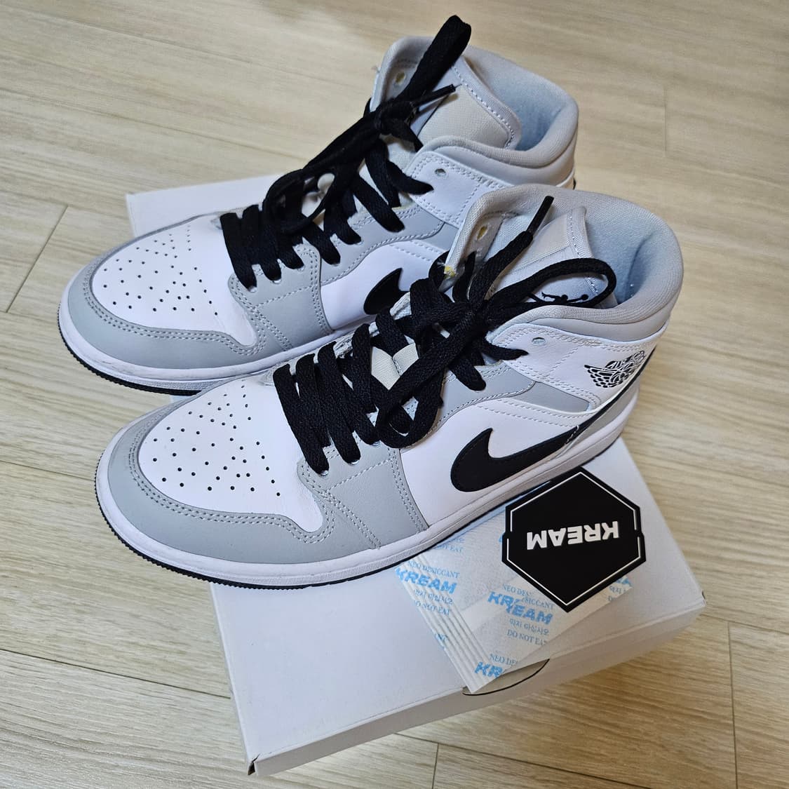 나이키 조던1미드 그레이포그 (W) 240 상품이미지2