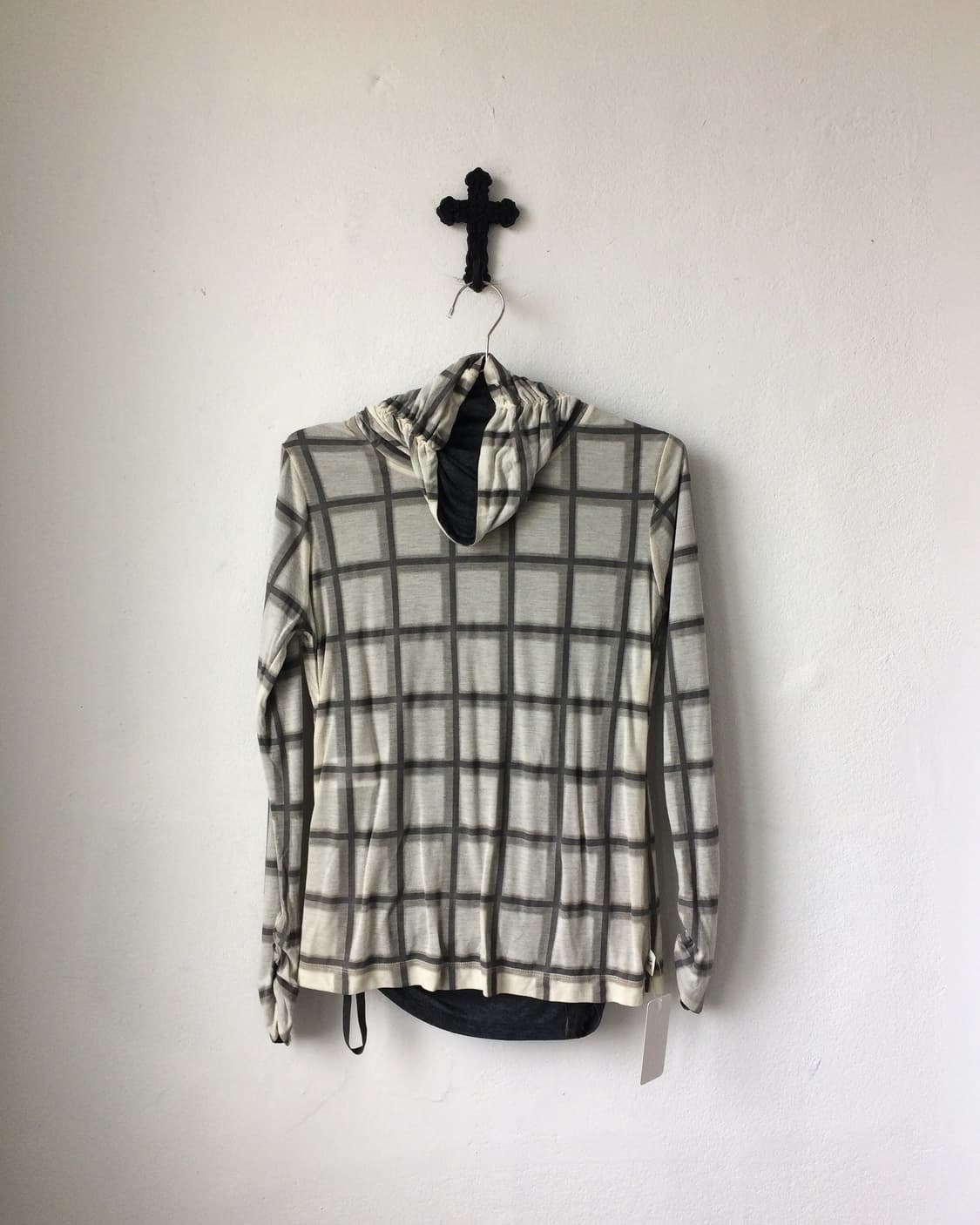 reversible check pattern high neck sleev 상품이미지2