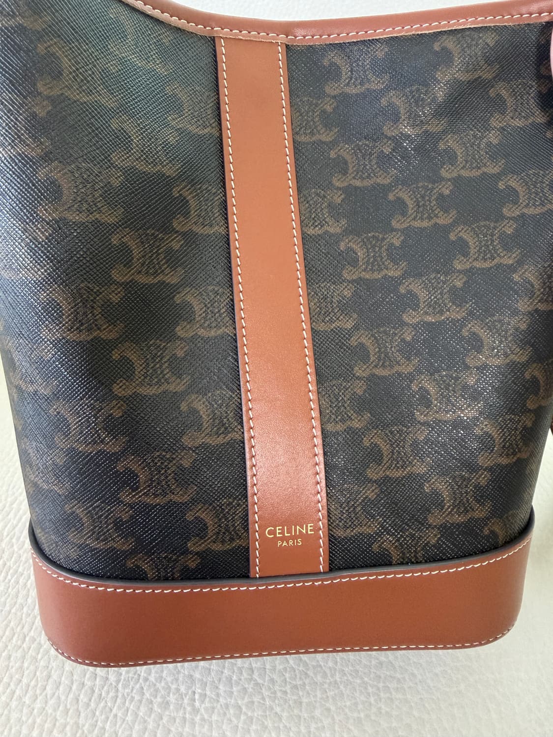 정품 셀린느 트리오페 캔버스 버킷백 스몰 상품이미지5