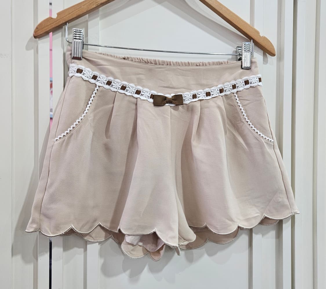 앙크루즈(Ank Rouge) 밀크초코라떼 레이스 큐롯 팬츠 상품이미지2