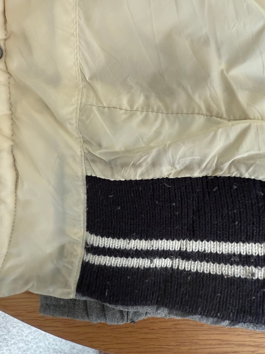 몽클레어(MONCLER) 울 패딩(LAMPO ZIP) 상품이미지9