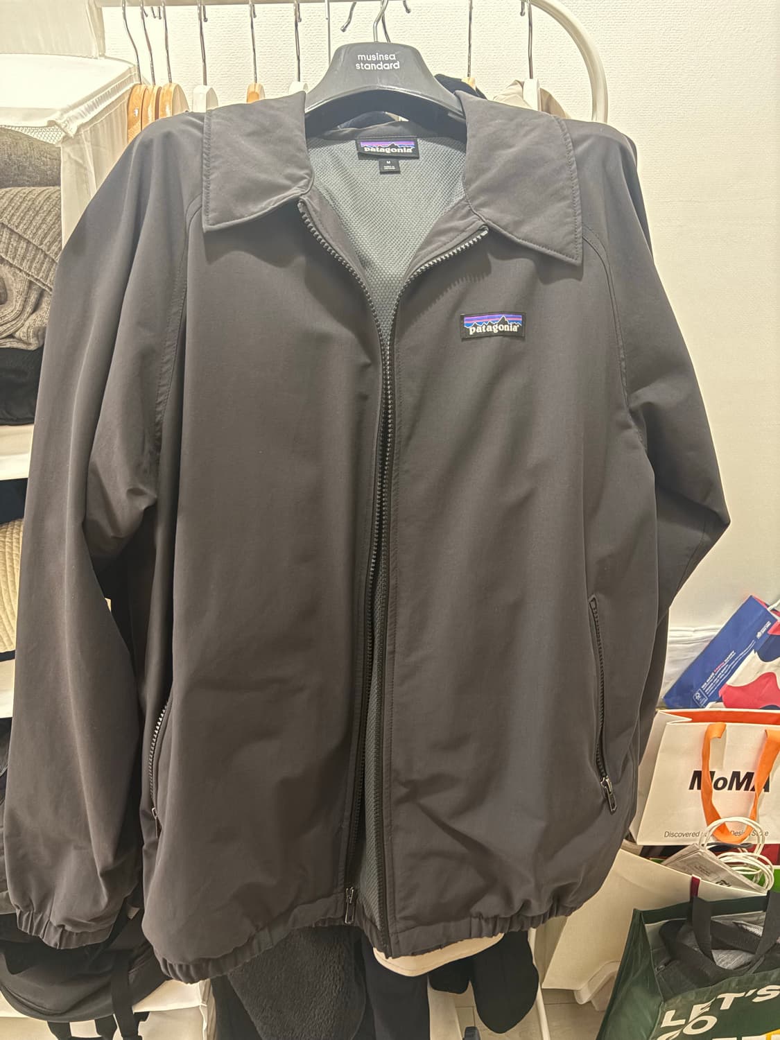 파타고니아 배기스 바람막이 상품이미지1