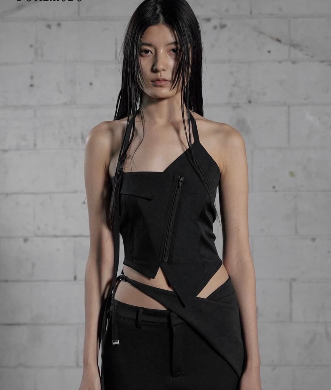 보헤미안서울 보헴서 UNBALANCED HALTER VEST 상품이미지1