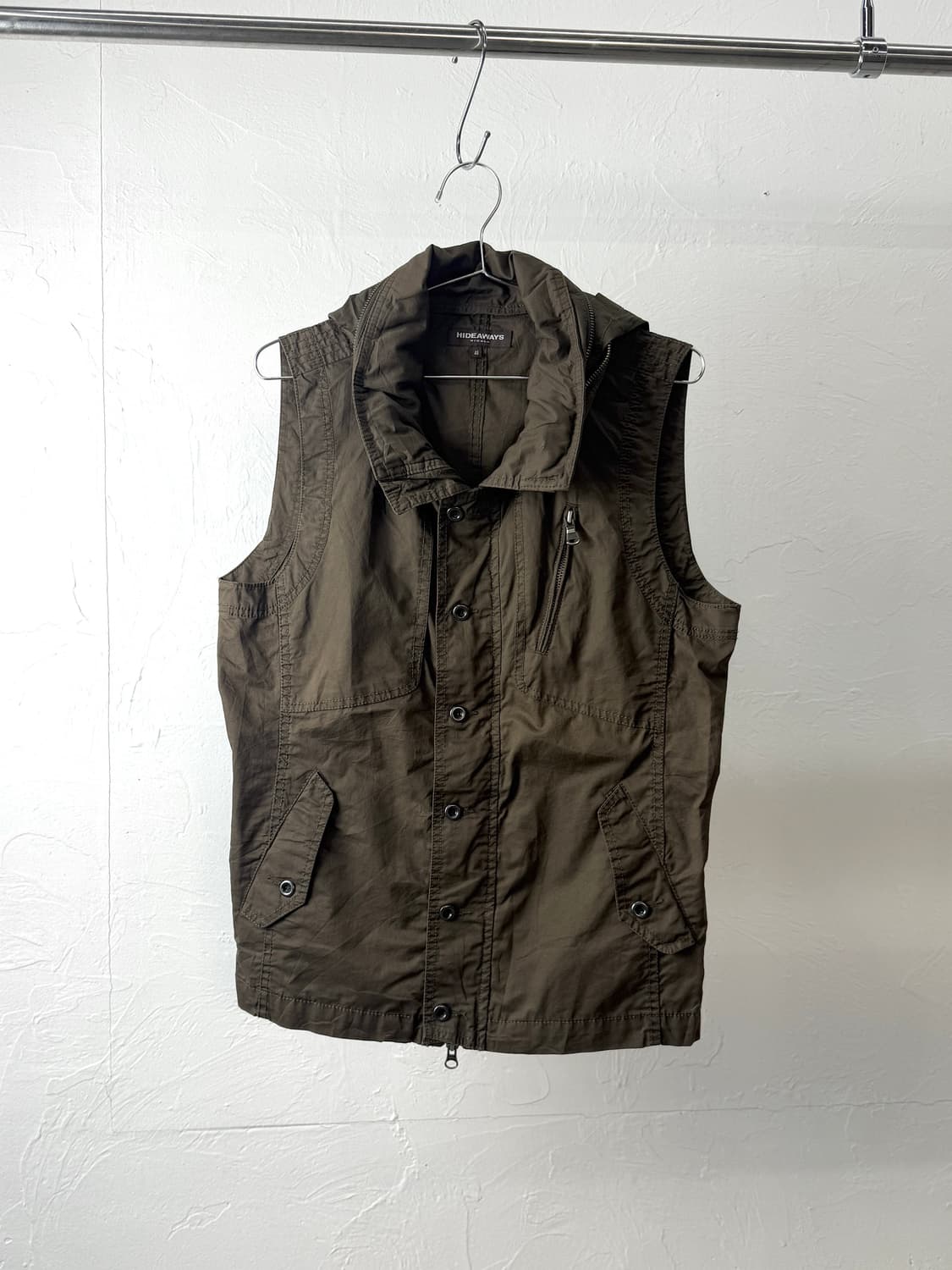 Hideaways 투웨이 후드 베스트 상품이미지1