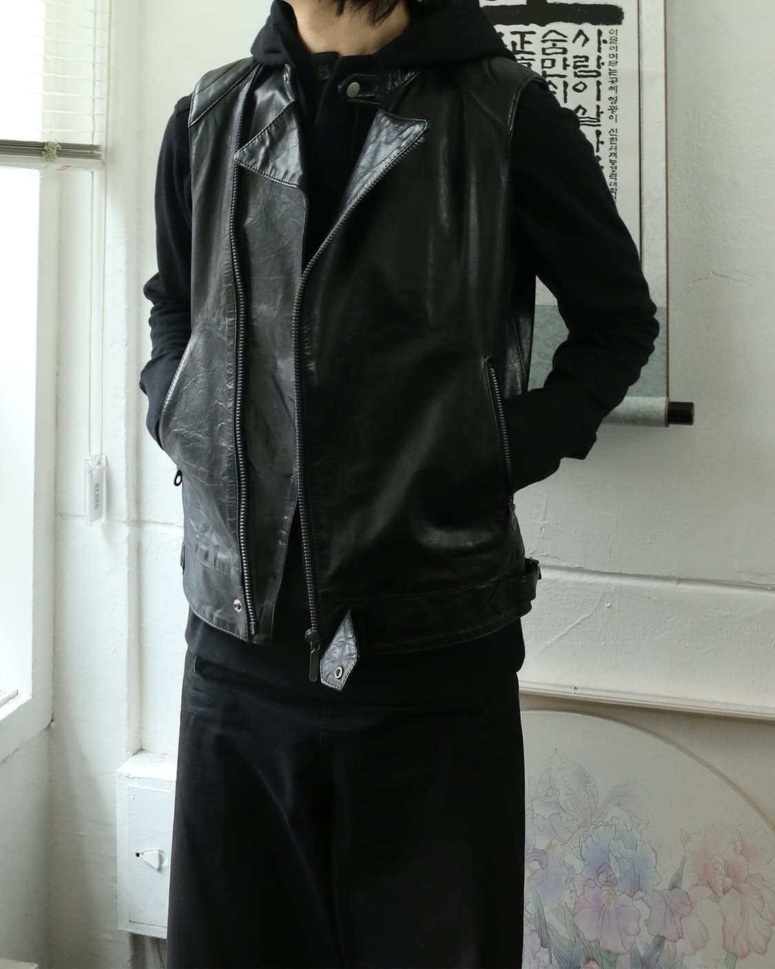 플레지 사선 레더 베스트  상품이미지2