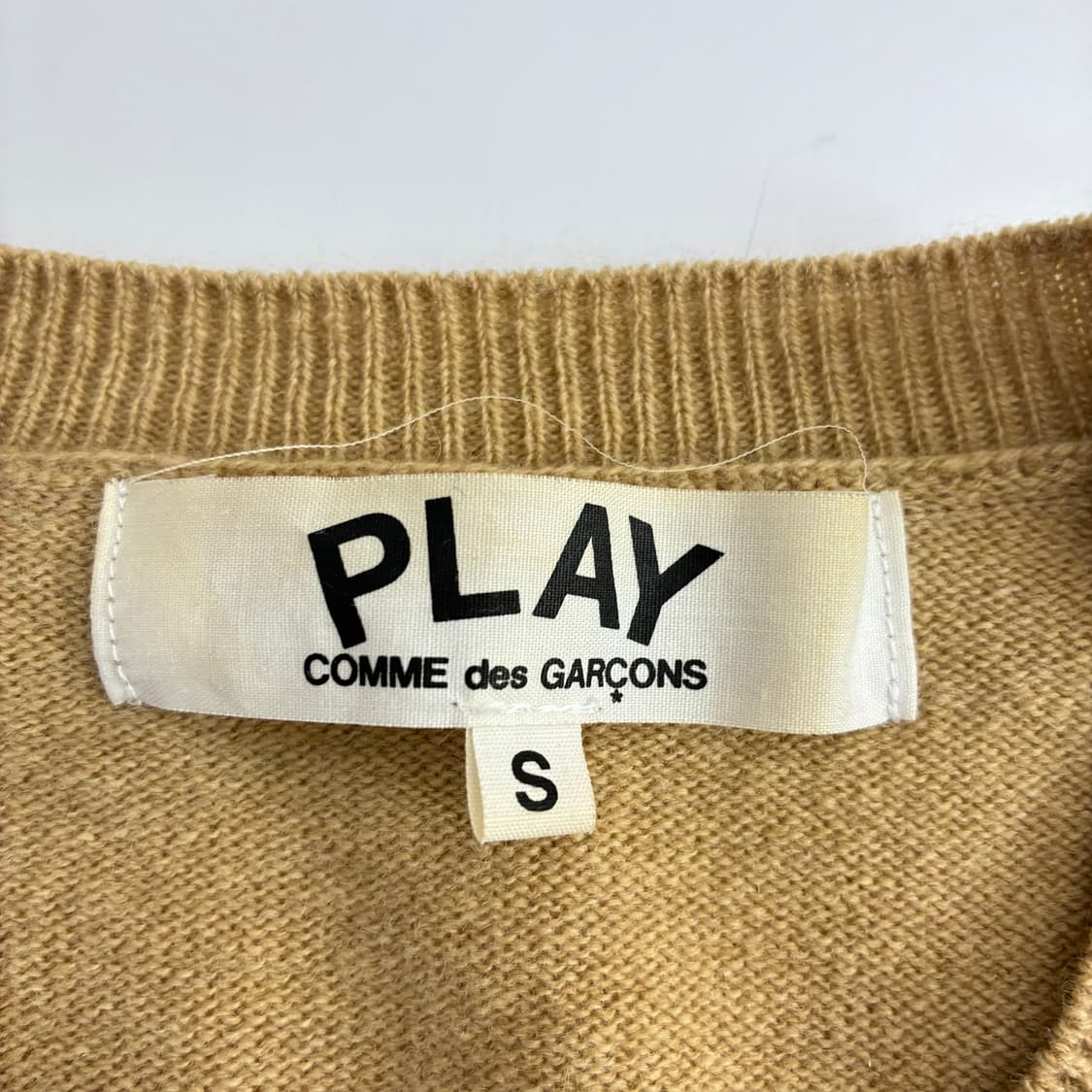 Comme des Garcons  꼼데가르송 베이지 울 니트 가디건 상품이미지3