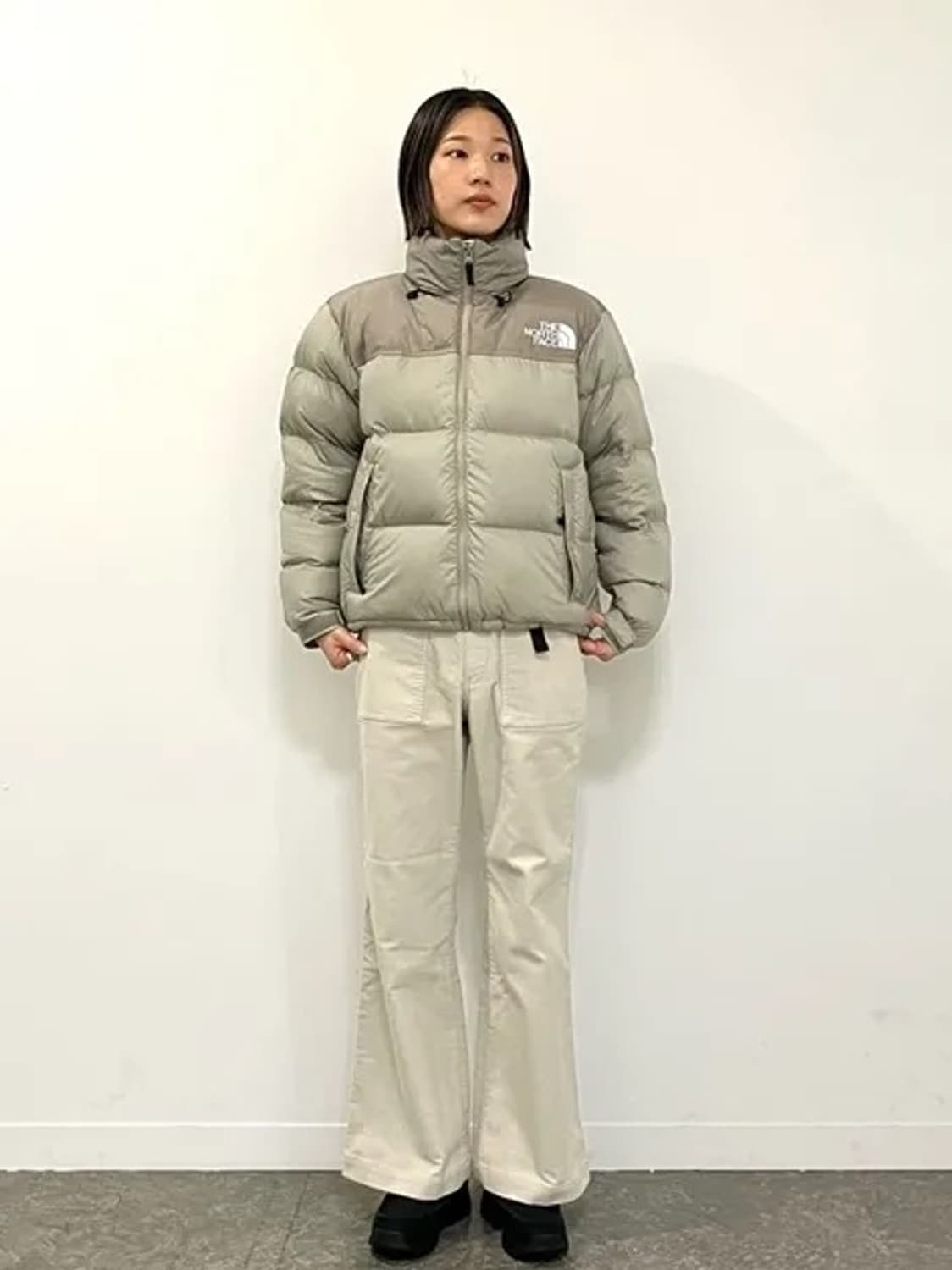 일본 노스페이스 숏 눕시 자켓 클레이 그레이 상품이미지3