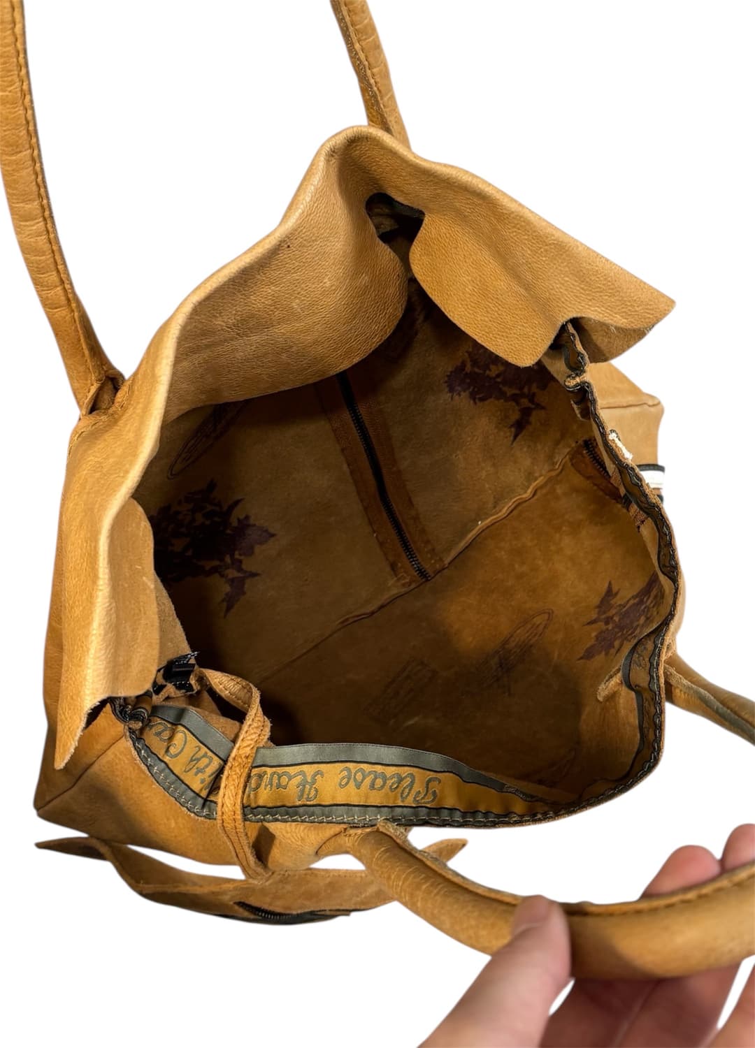 디젤 블랙 골드 레더 베이지 숄더백 상품이미지6