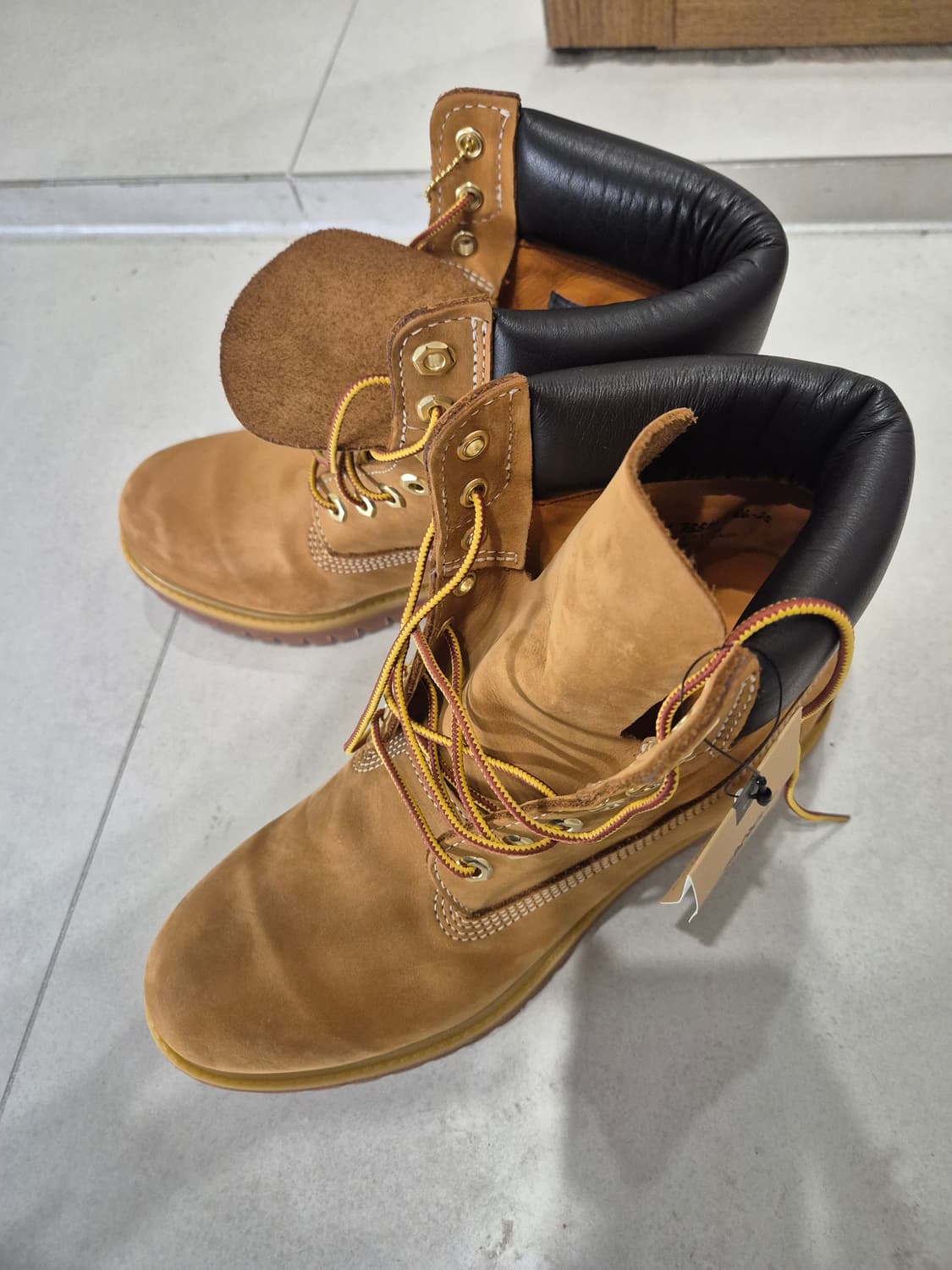 팀버랜드 6인치 8.5 완전 새상품 상품이미지2