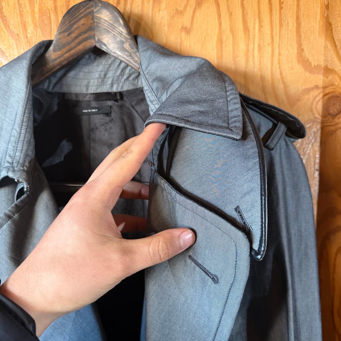 톰포드 그레이 트렌치 맥 코트 판매 합니다. 상품이미지4