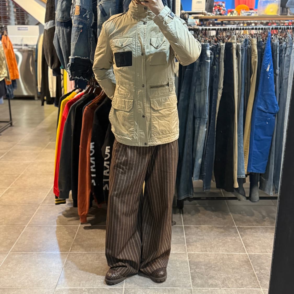 노스페이스 멀티 포켓 사파리 자켓 베이지  상품이미지2