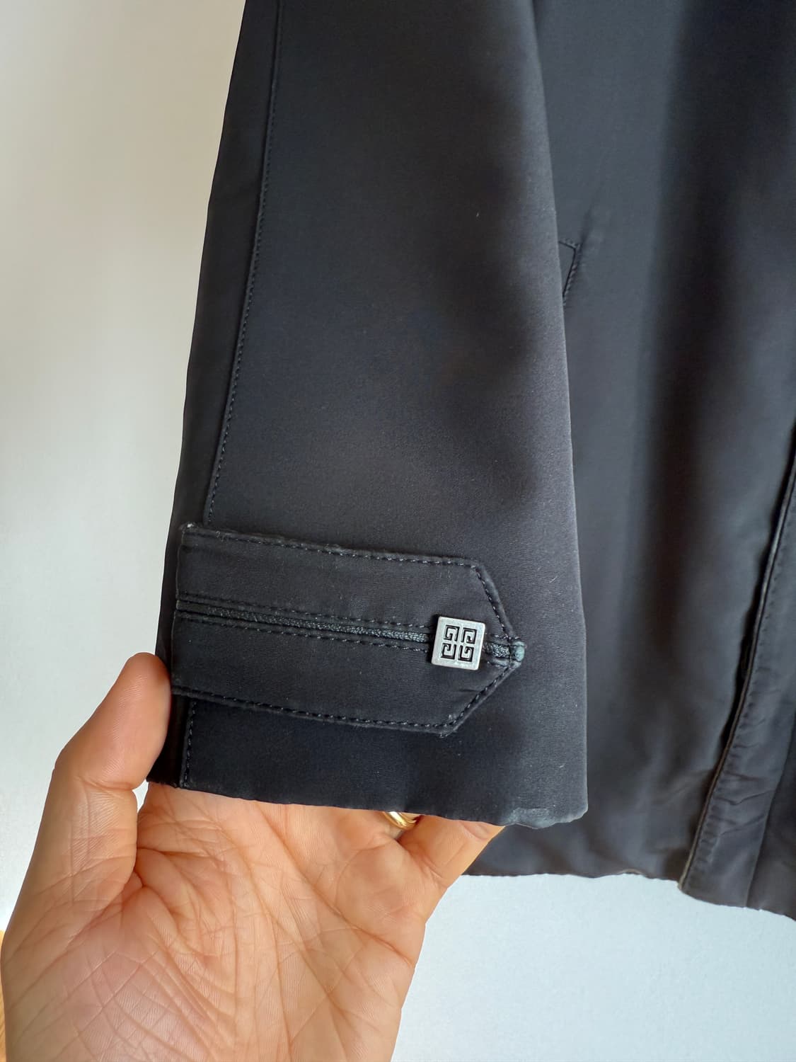 지방시(GIVENCHY) 싱글 코트(안감 모피 퍼, 제일모직) 상품이미지2