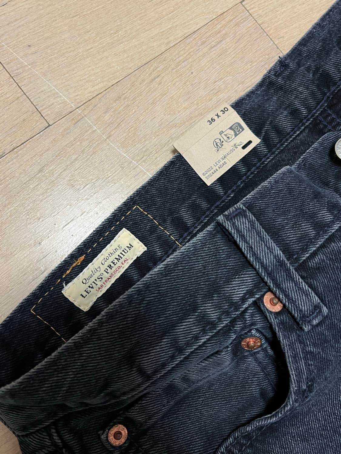 (새제품) 리바이스 / 501 흑청 프리미엄데님 /36x30 상품이미지6