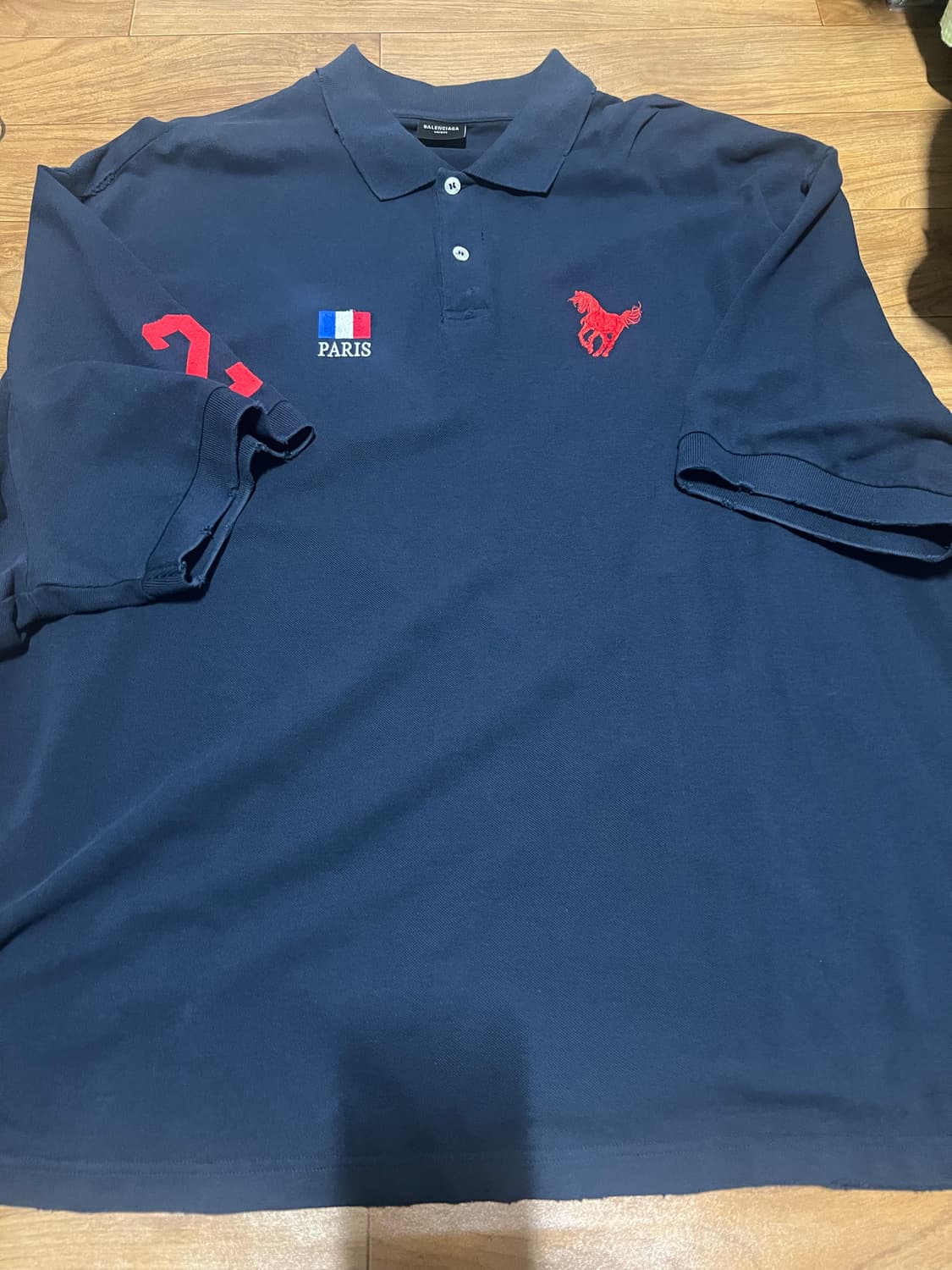 [4] 발렌시아가 폴로 카라티 상품이미지1