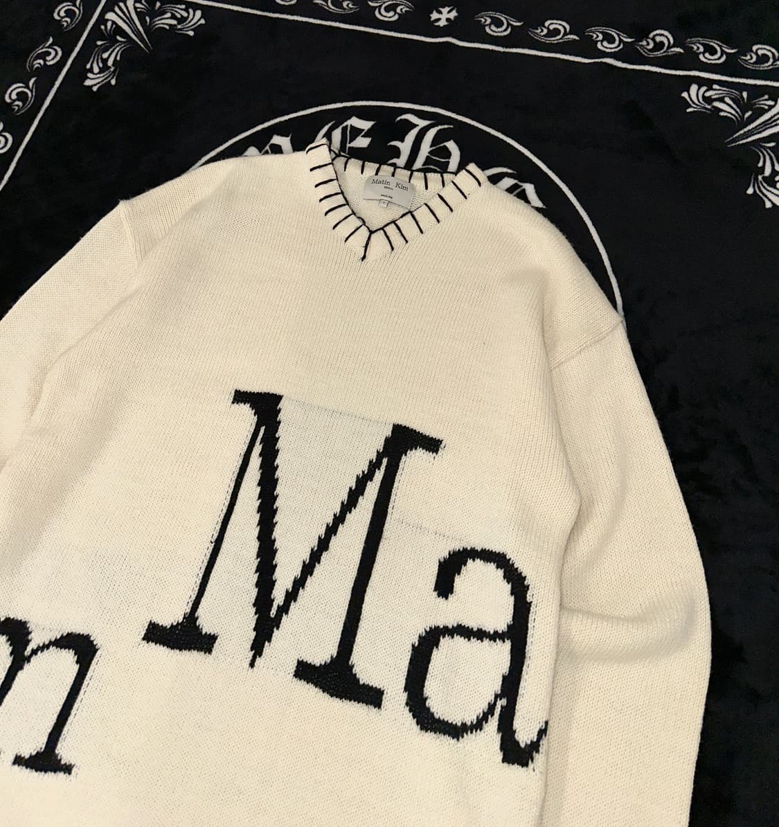 Matin kim stitch hairy kint 오버핏 상품이미지2