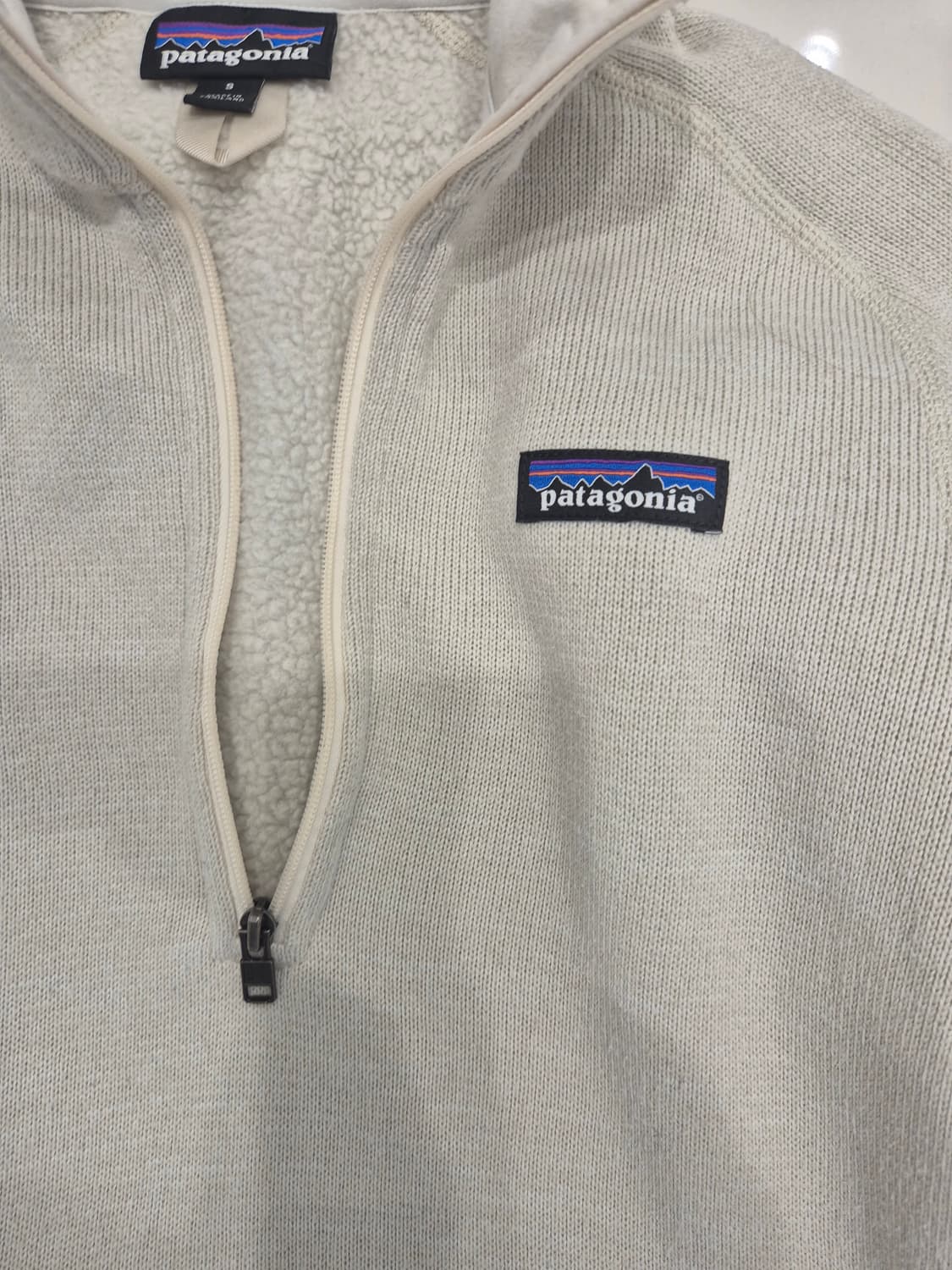 파타고니아 반 지퍼형 사이즈 s 판매합니다  상품이미지3