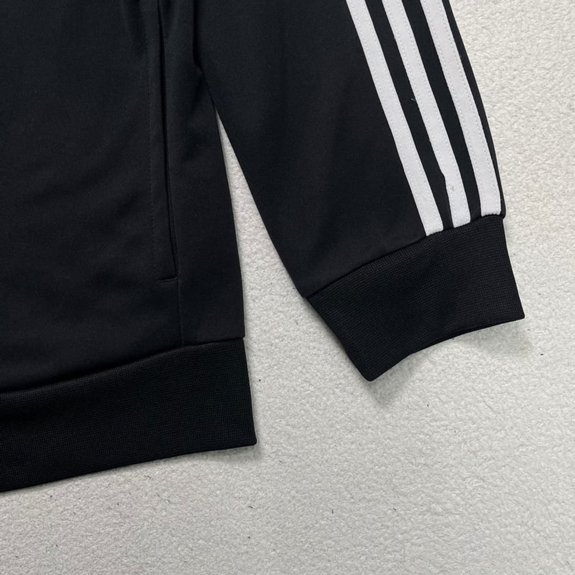 ADIDAS 트랙탑 져지 블랙 상품이미지4