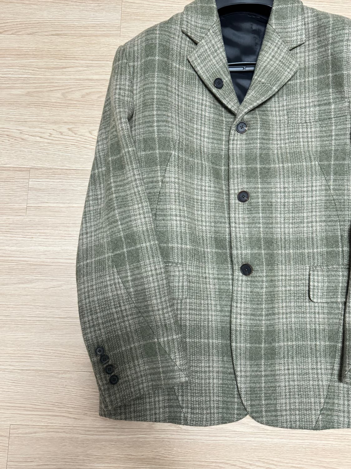 [M] stu 커브드 체크 블레이저 그린 상품이미지4