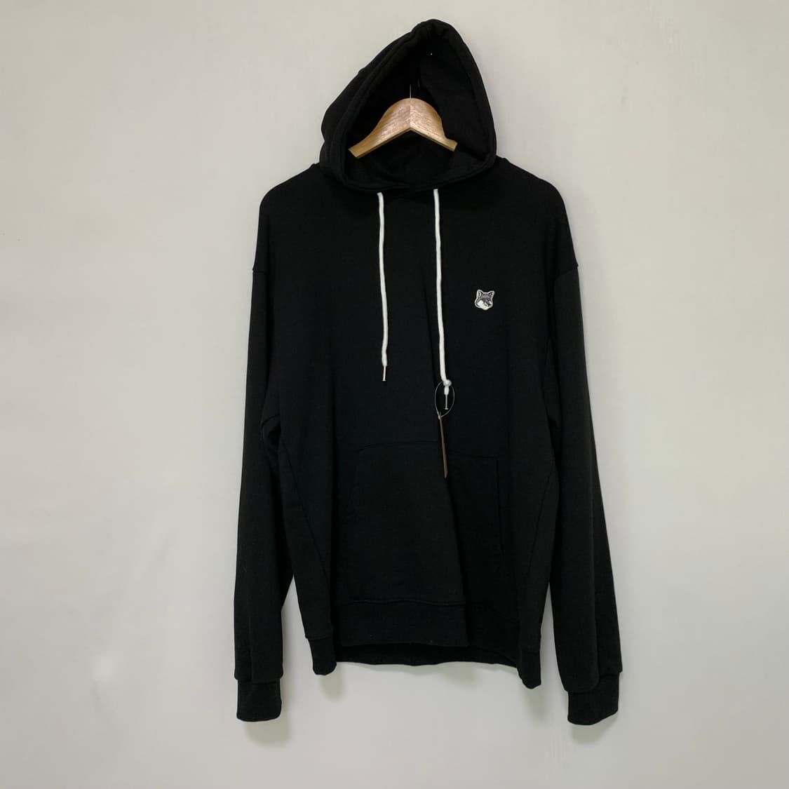 메종키츠네 폭스 자수 블랙 루즈핏 후드티 남녀공용 상품이미지4