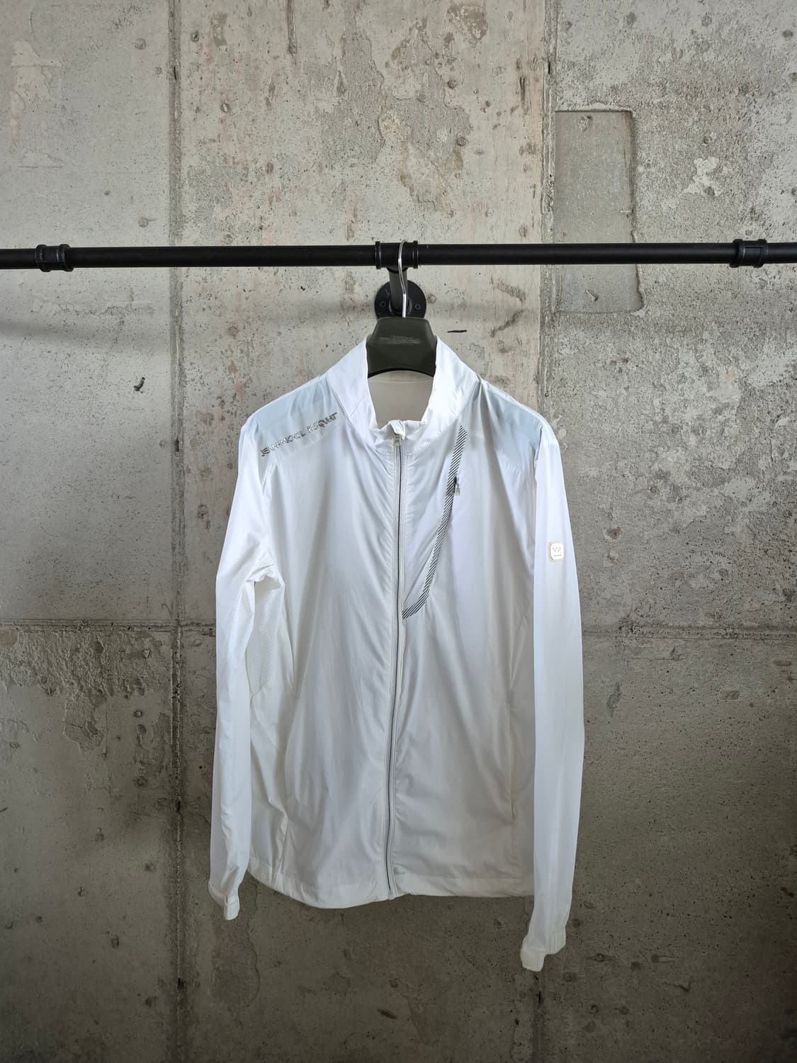 100)장미숼바스키아골프 남성 바람막이 상품이미지1