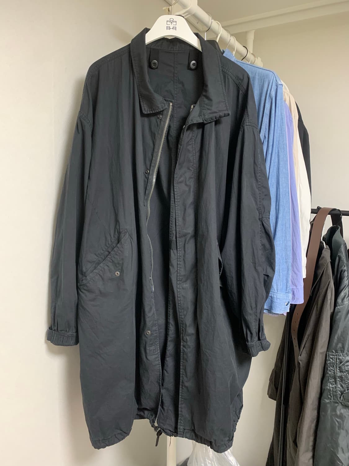 폴리테루 델파카4 블랙 상품이미지1