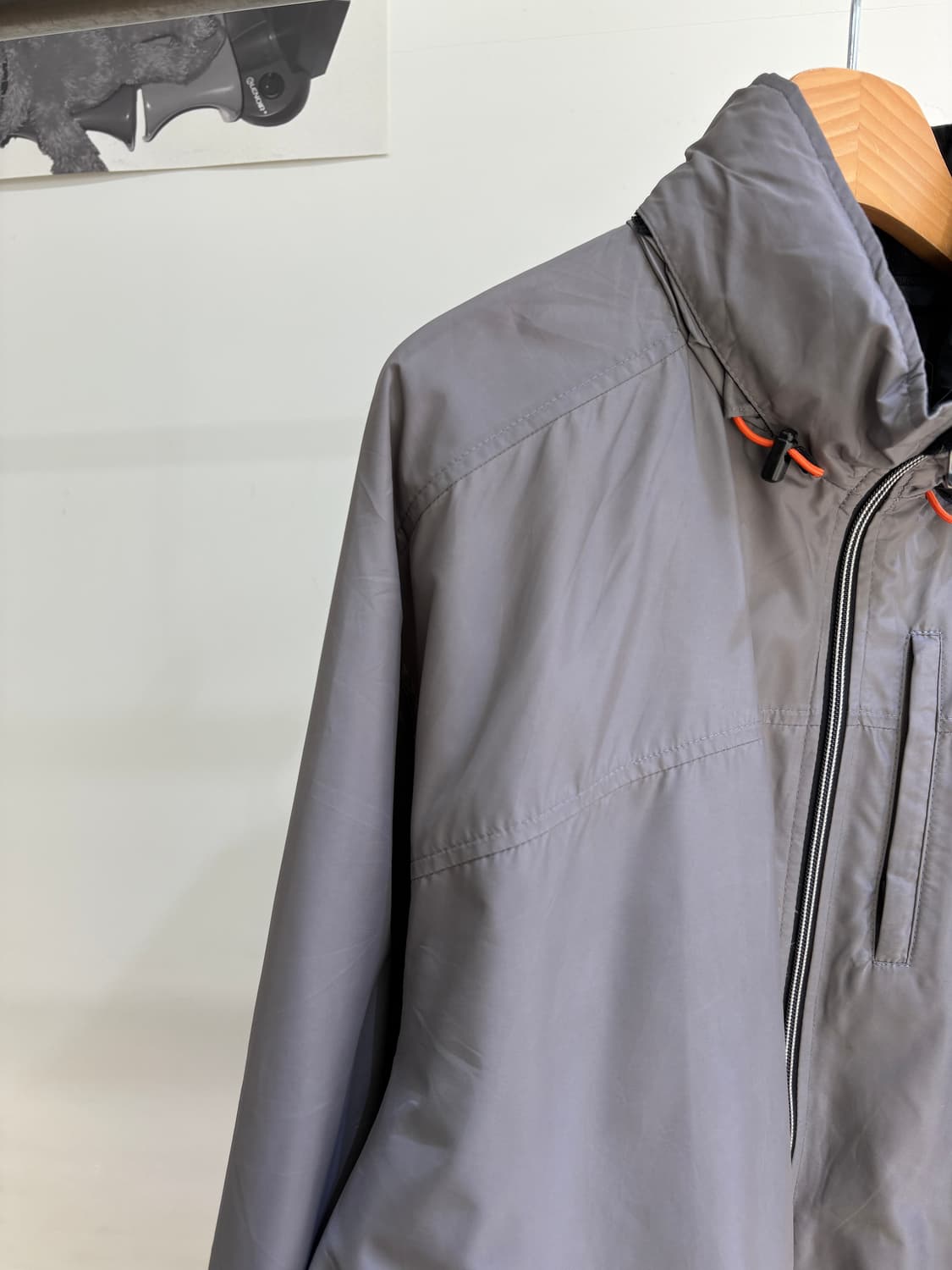 DESCENTE 바람막이 자켓 상품이미지3