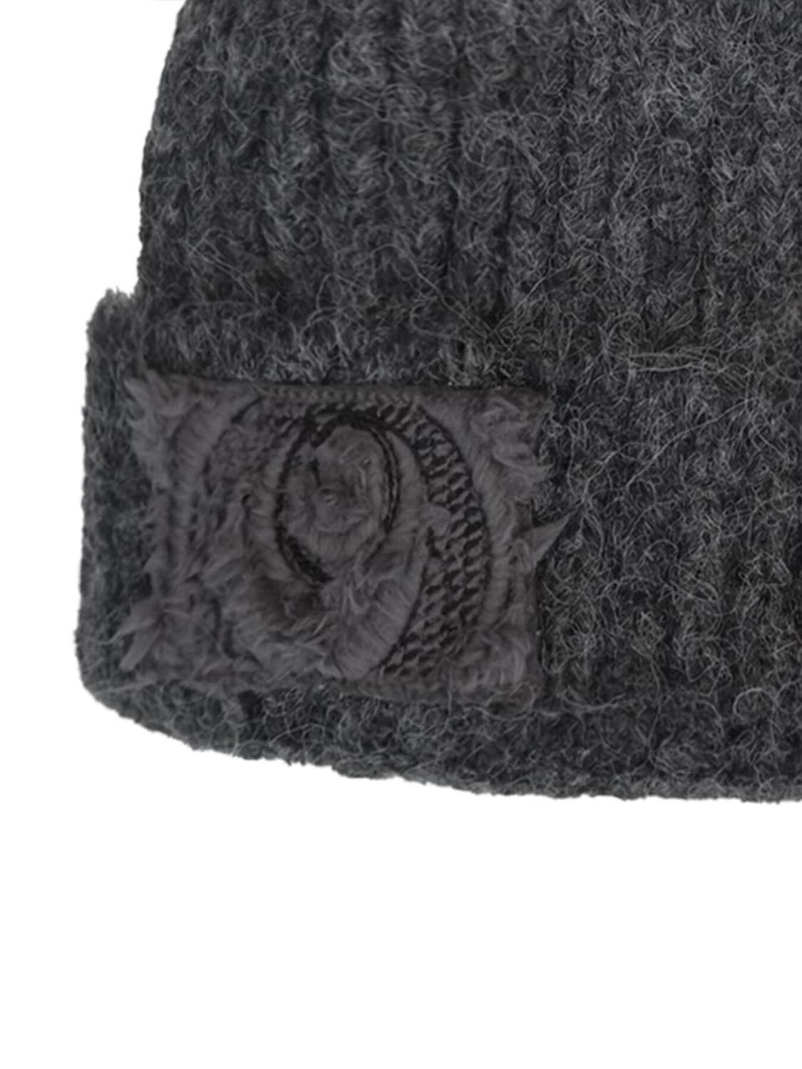 Charcoal Fuzzy-Wuzzy Beanie 상품이미지2