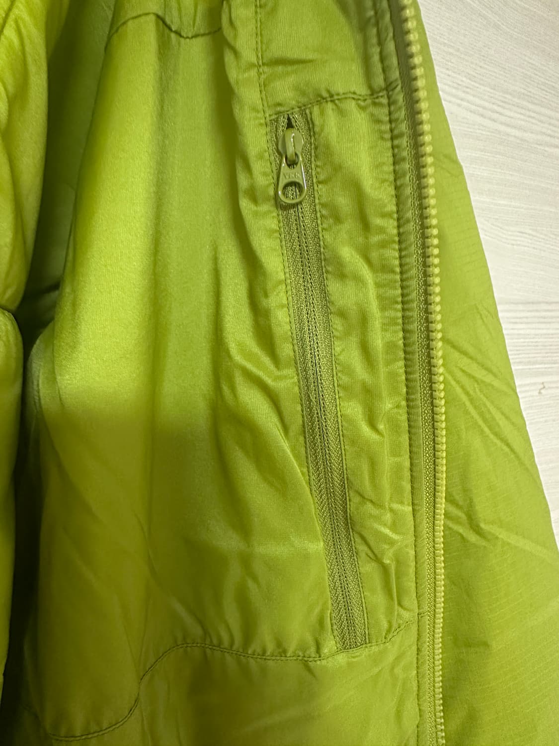 아크테릭스 아톰 SV 팝니다(도쿄 긴자점 구매) 상품이미지8