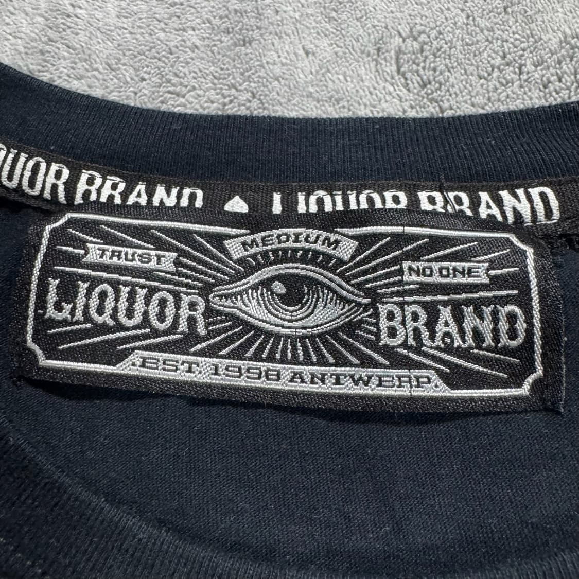 Liquor 반팔 티셔츠 상품이미지4