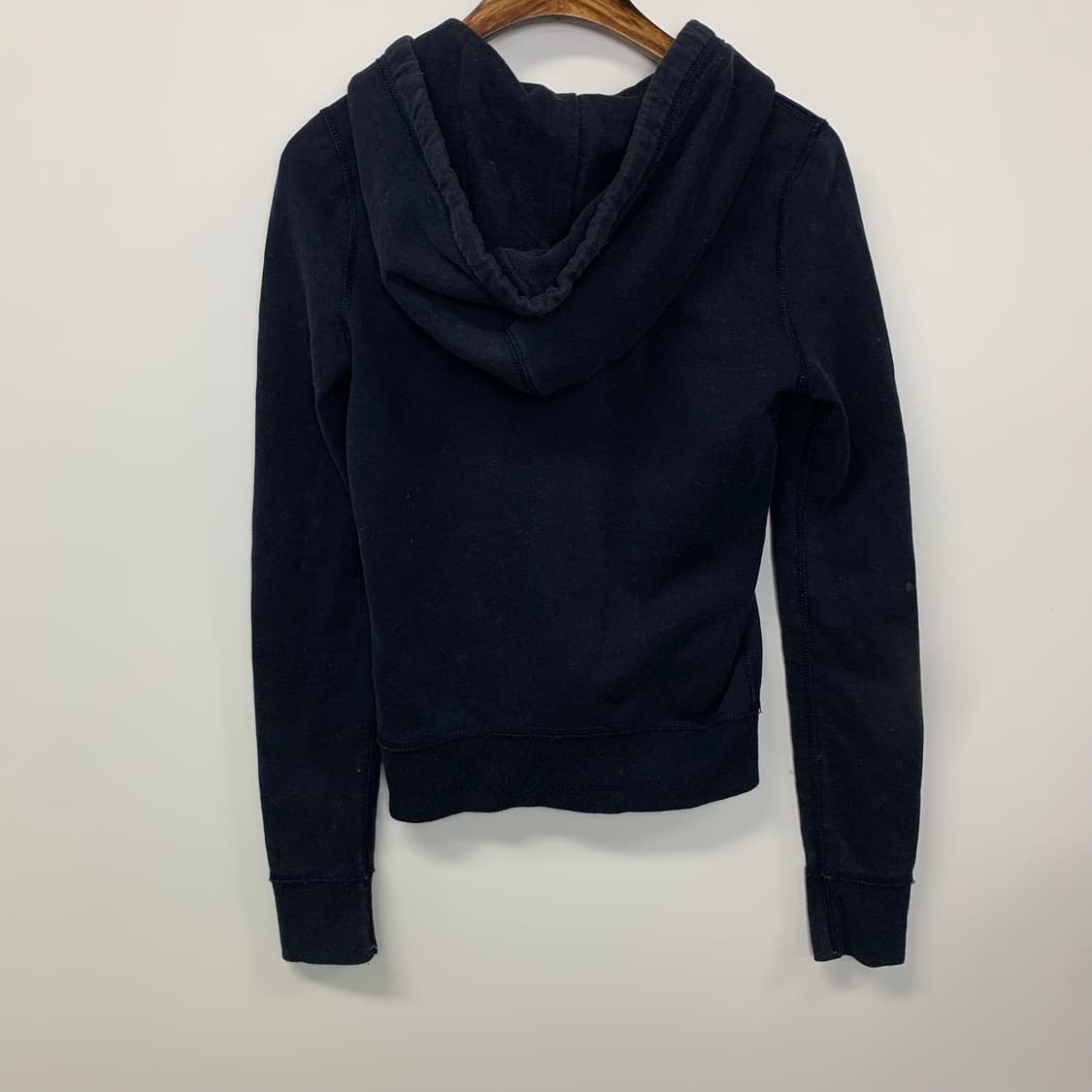 아베크롬비 y2k 와투케 네이비 딱붙 후드집업 상품이미지3