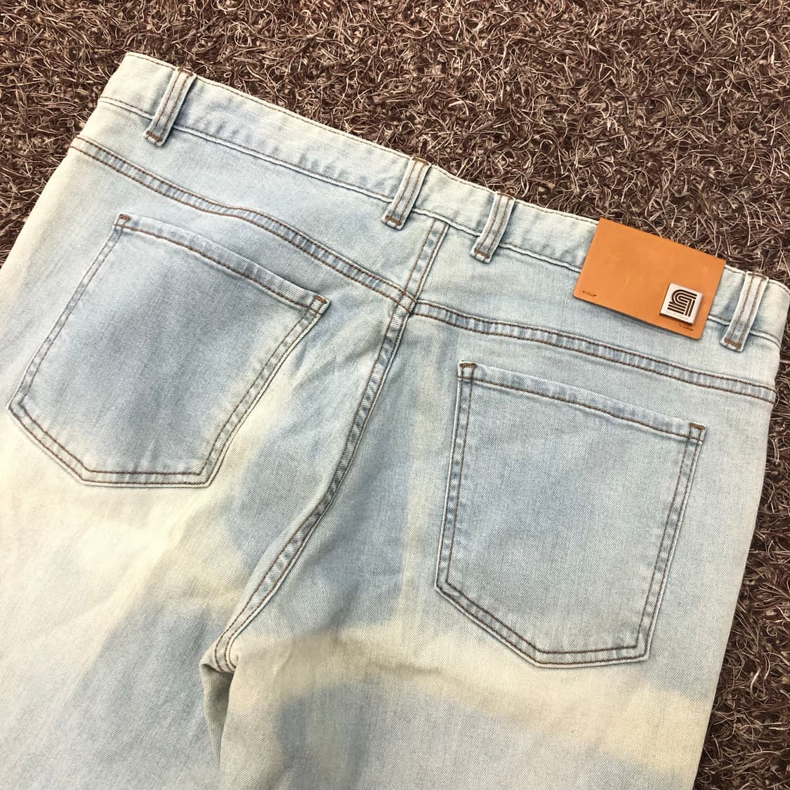 솔리드옴므 라이트 워싱 크로스 데님 팬츠 상품이미지5