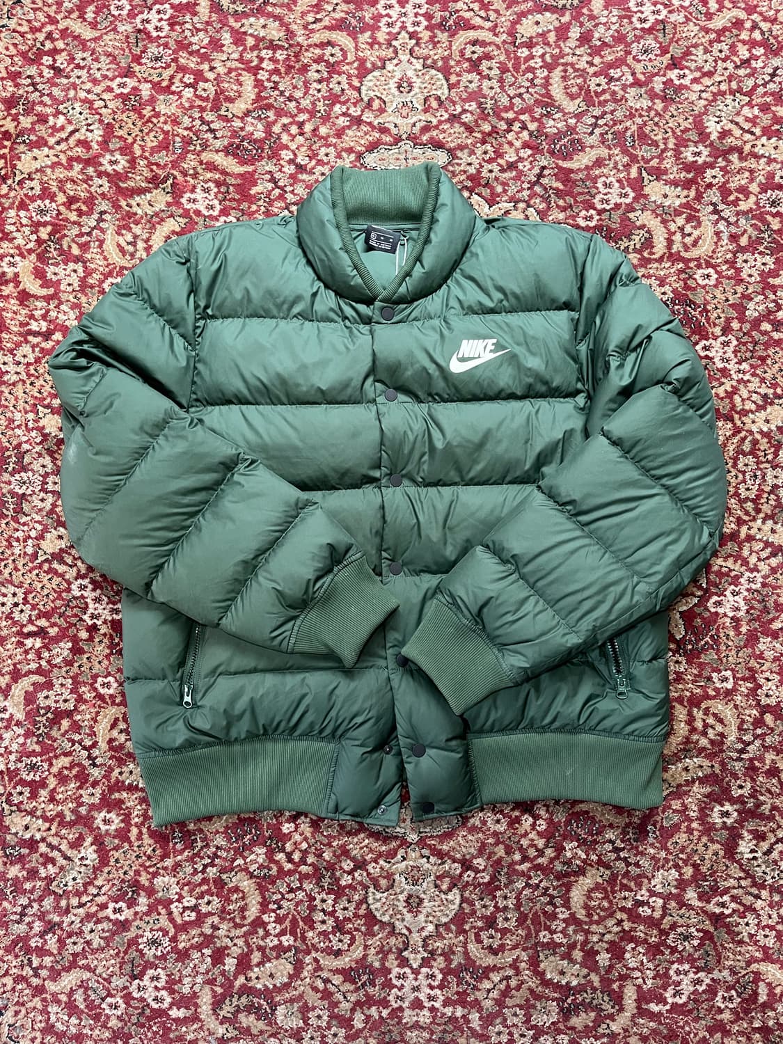 나이키 경량패딩 상품이미지1