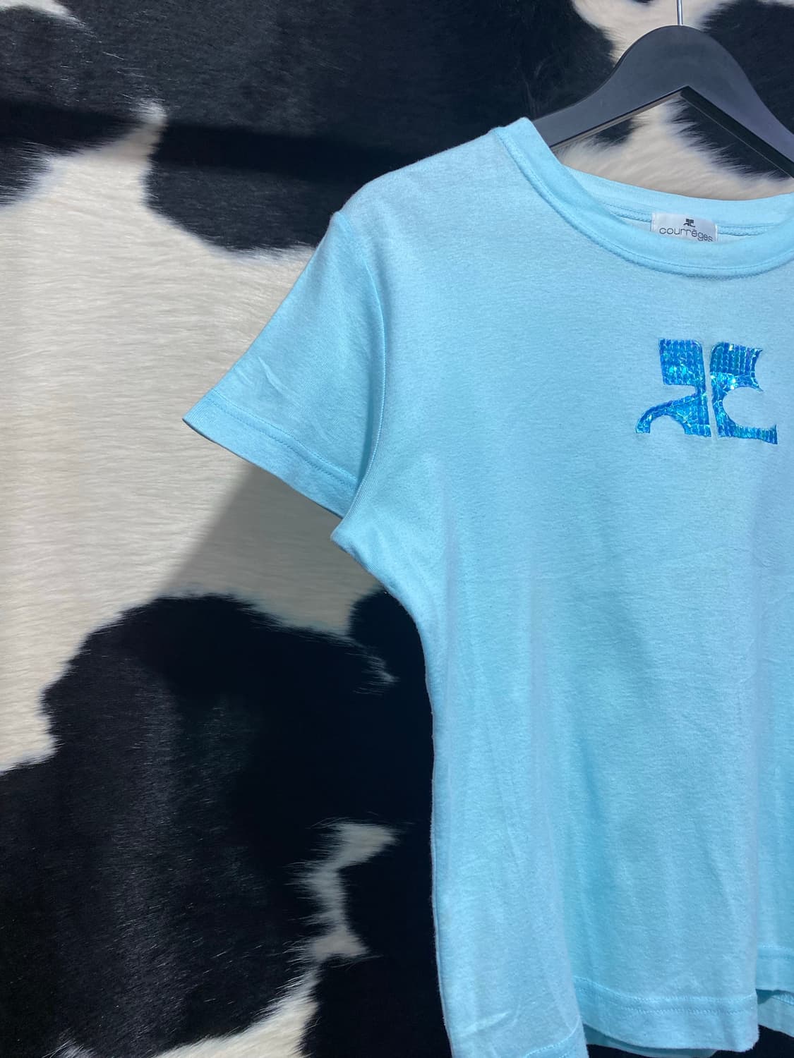 Courreges 글리터 로고 디테일 크롭 반팔티셔츠 상품이미지3