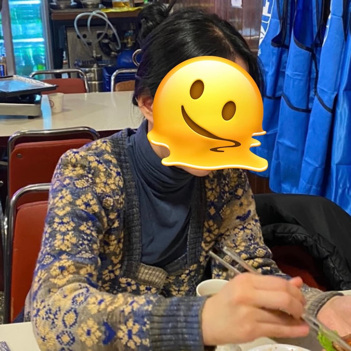 자카드 스퀘어넥 크롭 여성 니트 가디건 상품이미지3