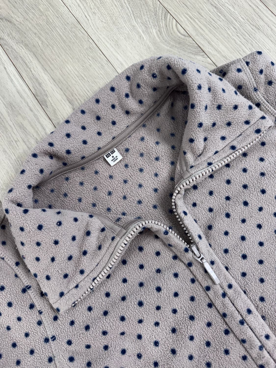 유니클로 도트 플리스 베이지 상품이미지4