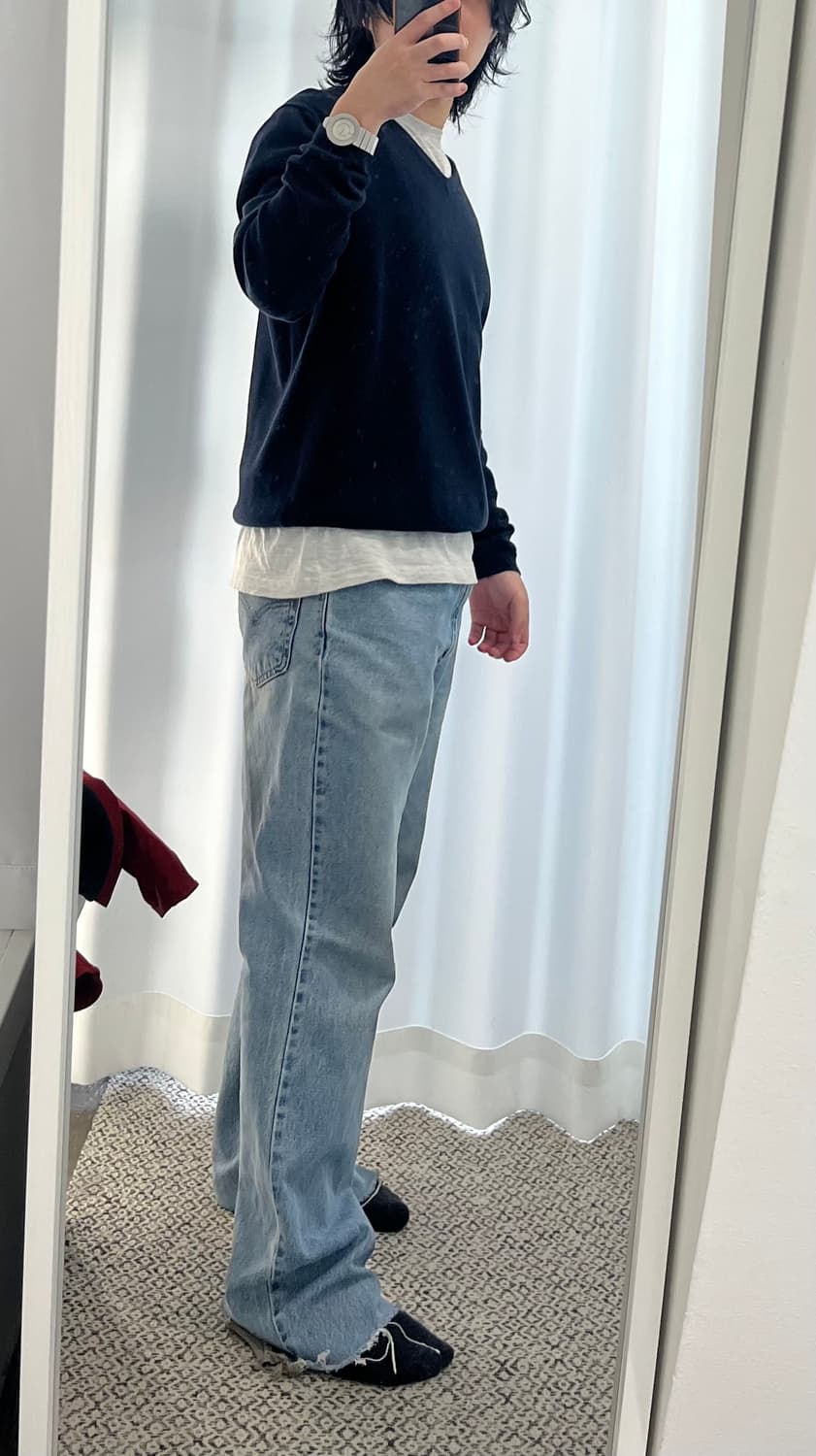 프라다 브이넥 니트 48 사이즈 다크네이비 상품이미지2