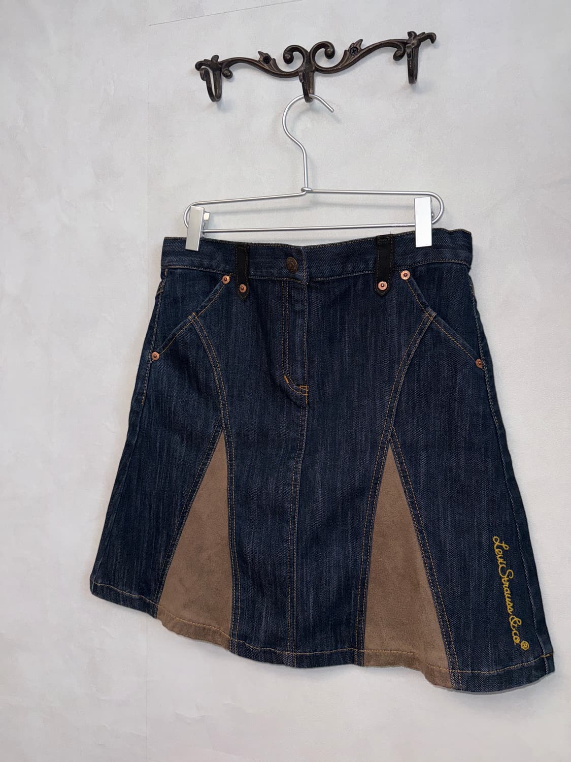 Levi’s red tab raw denim suede pleats sk 상품이미지2