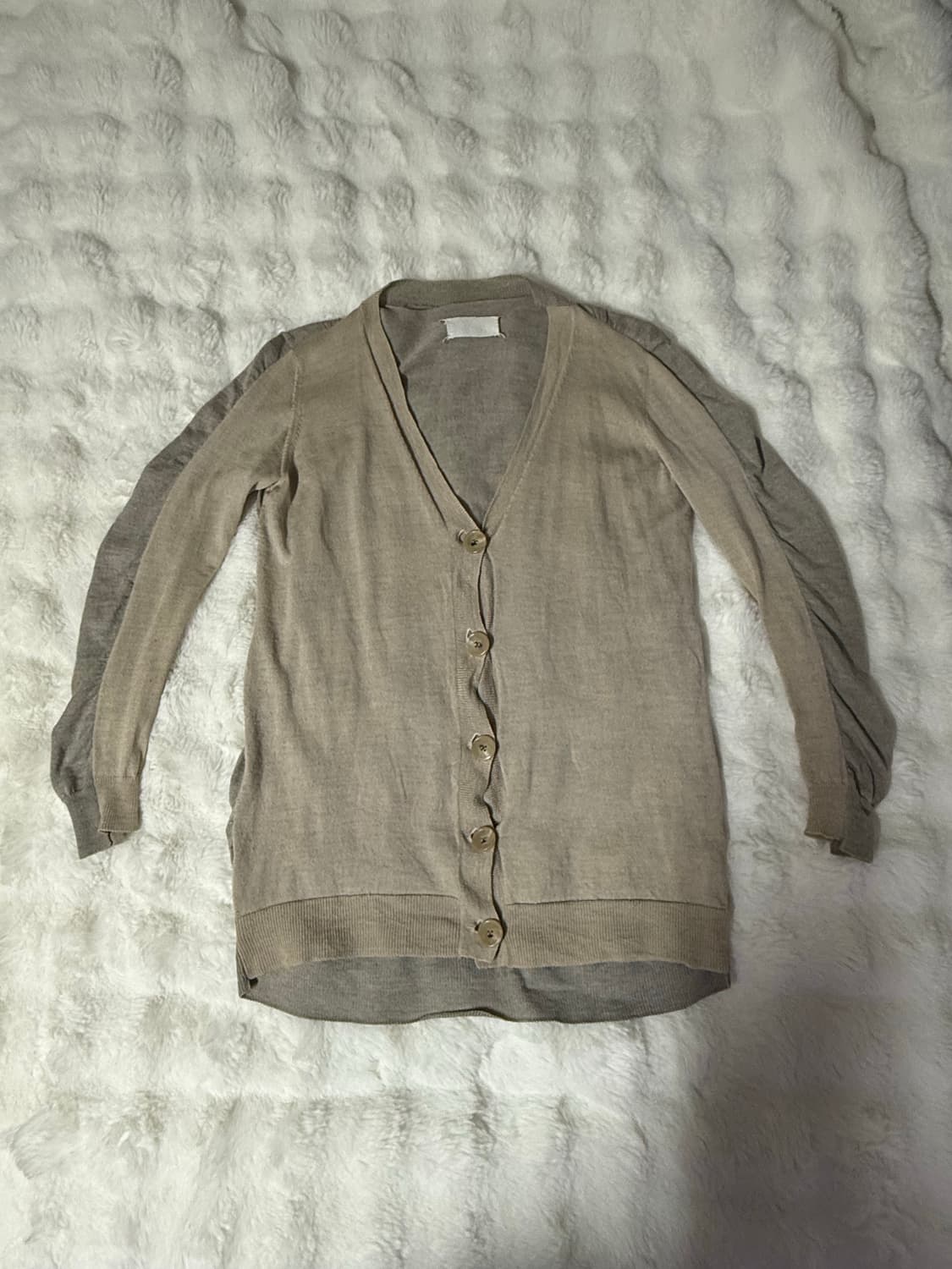 [OS] 마틴 마르지엘라 04fw 블랭크탭 가디건 베이지 상품이미지2