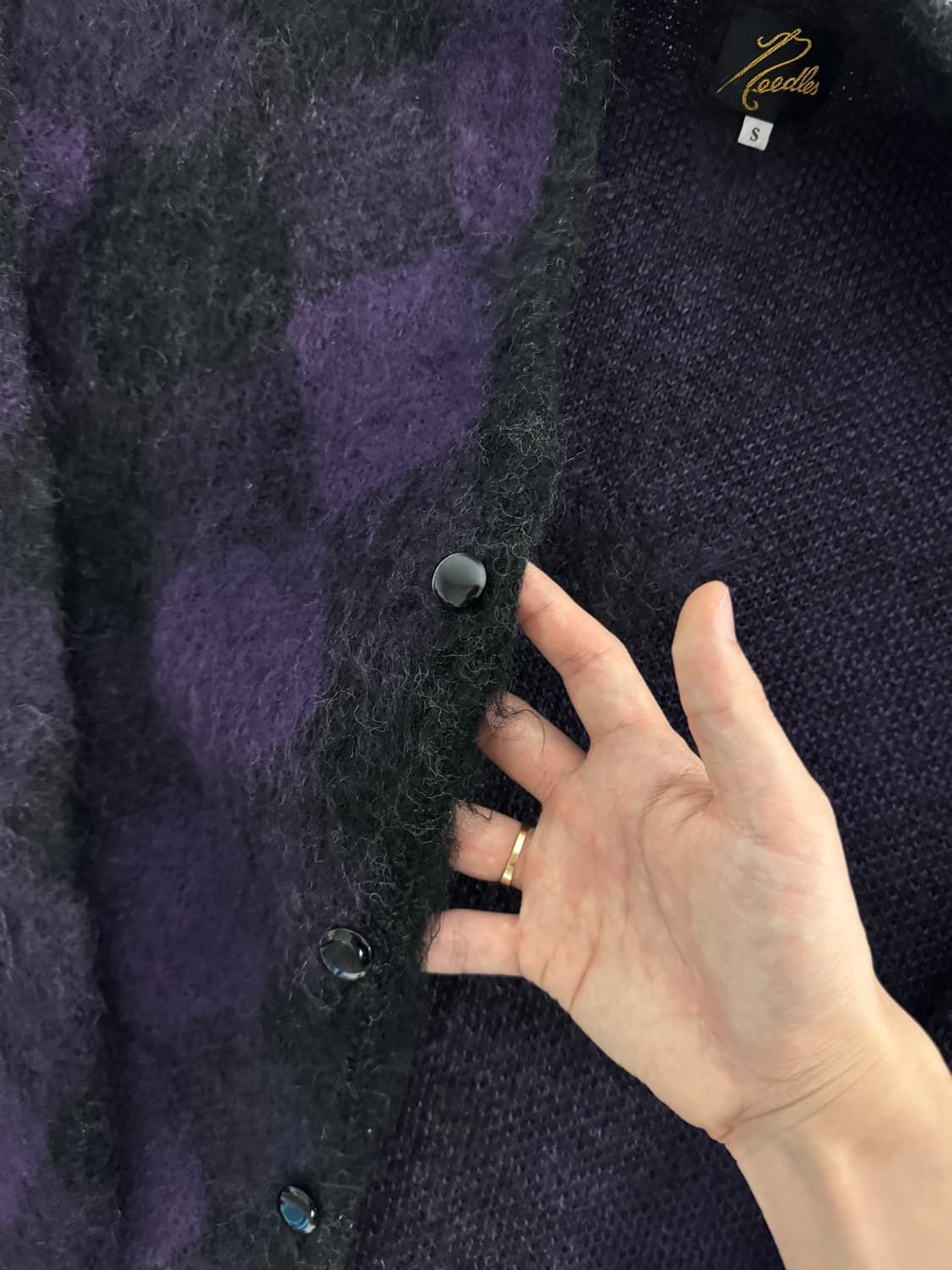 니들스 모헤어 다이아몬드 차콜 가디건 상품이미지2