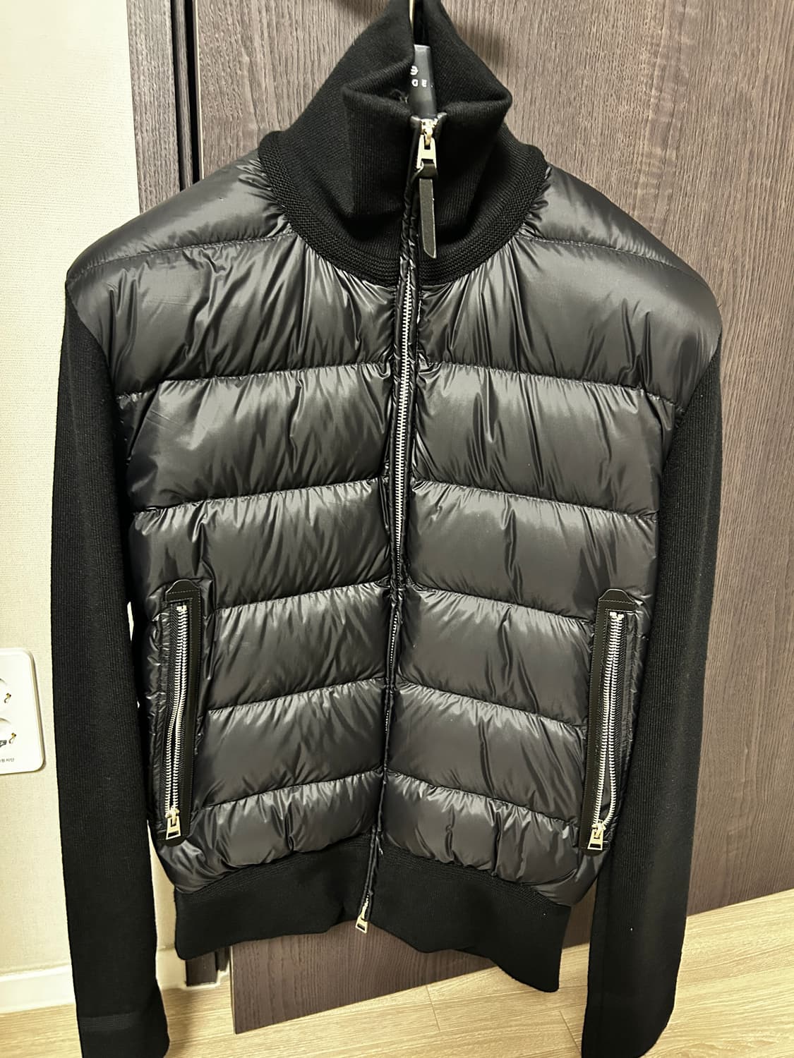 디포르마 머슬핏 구스다운 니트패딩 상품이미지1