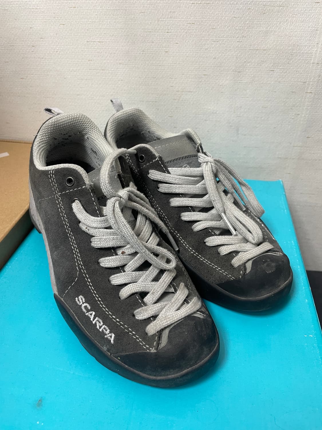 스카르파 모히또 샤크 36사이즈 상품이미지3