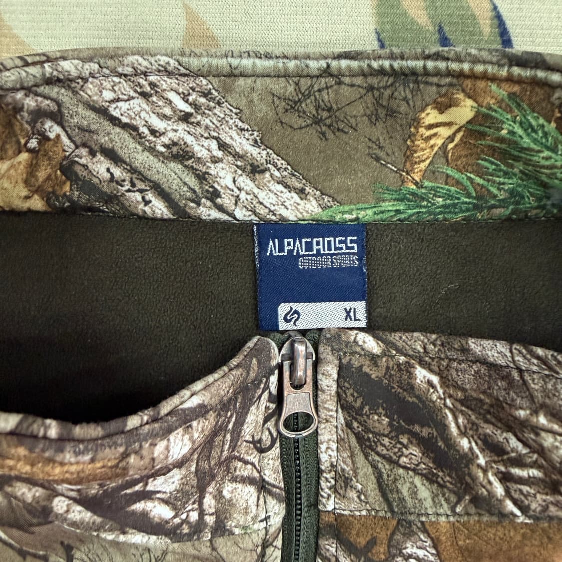 (L)알파 크로스 REALTREE 소프트 쉘 베스트 상품이미지2
