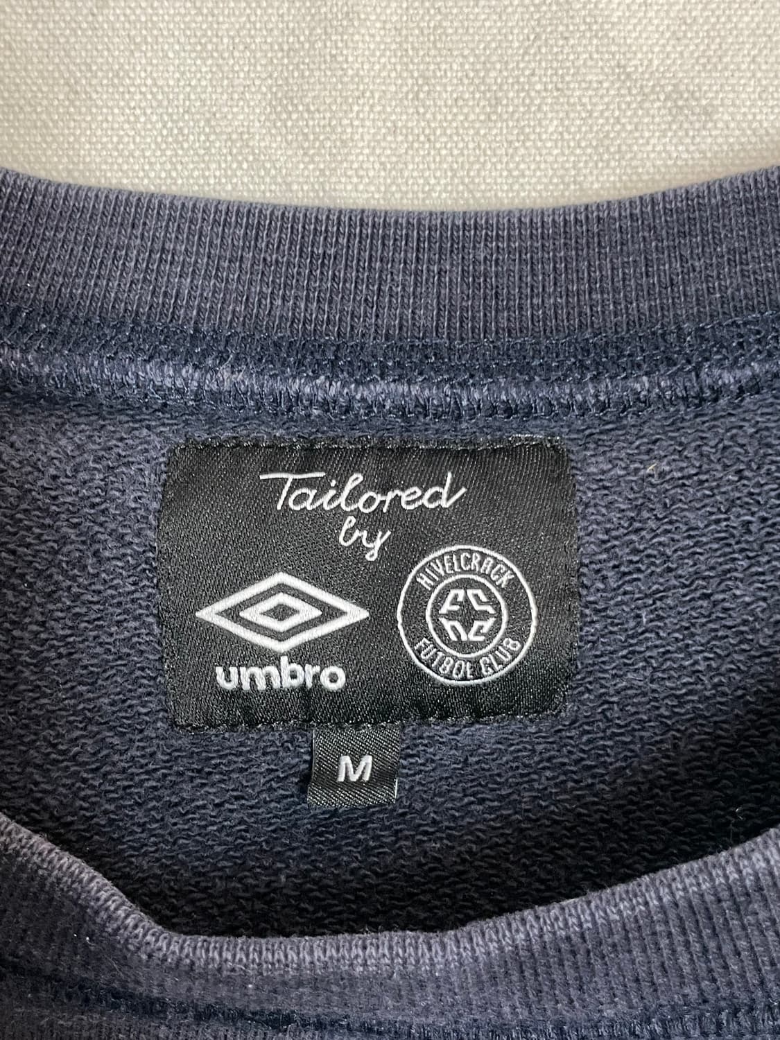 엄브로 맨투맨  상품이미지5