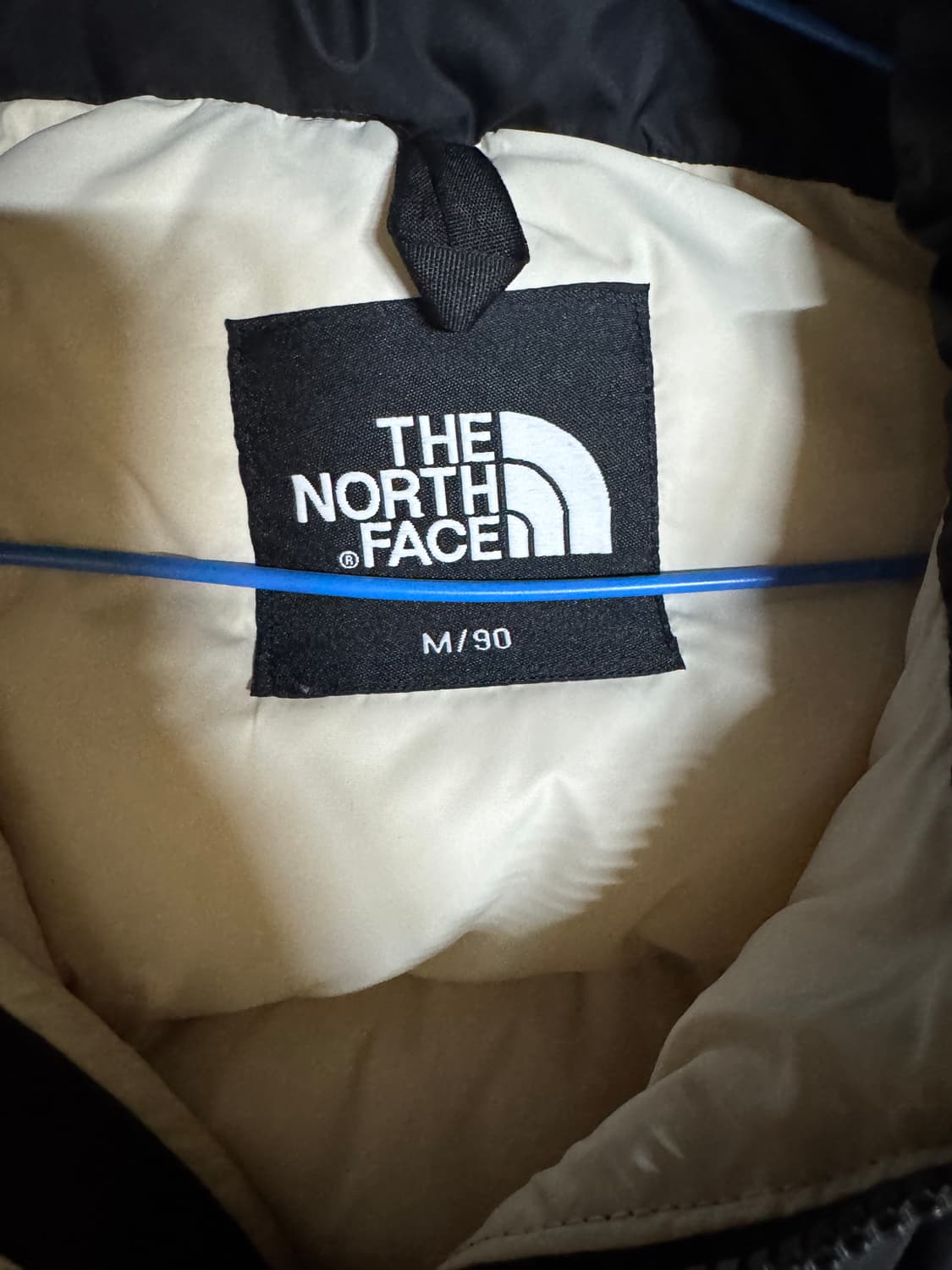 노스페이스 에코눕시 아이보리 크림 패딩 상품이미지4