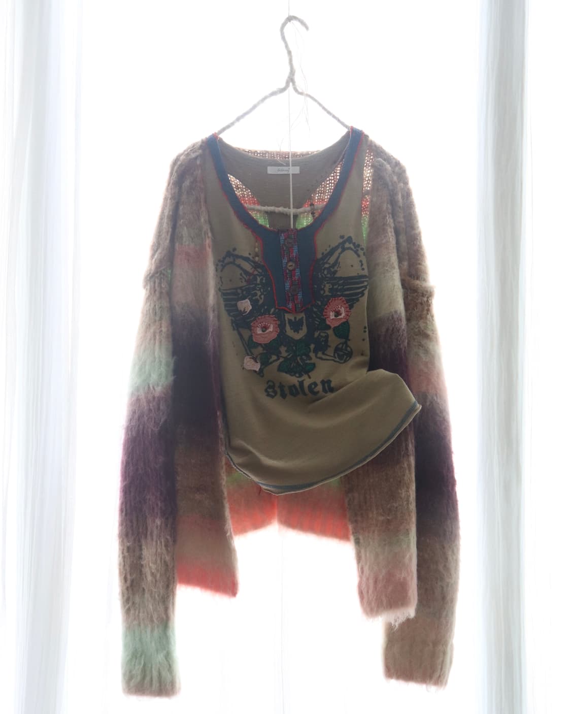 [Perverze] Gradient Stripe Knit Cardigan 상품이미지1