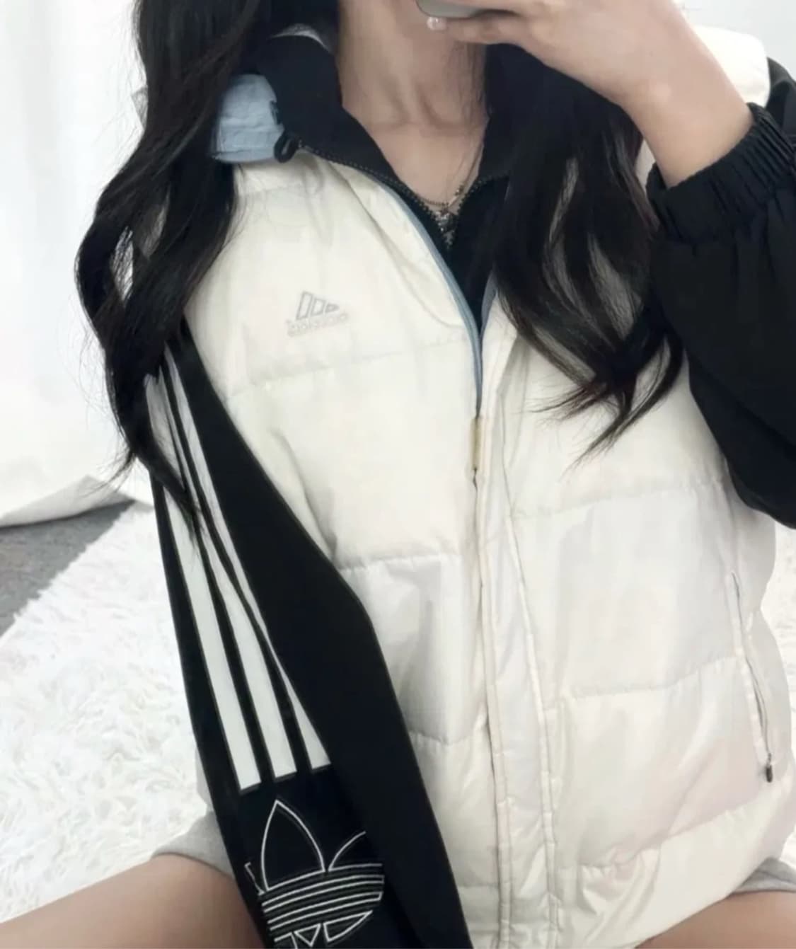 아디다스 스카이블루 후드조끼패딩 유일매물 상품이미지2
